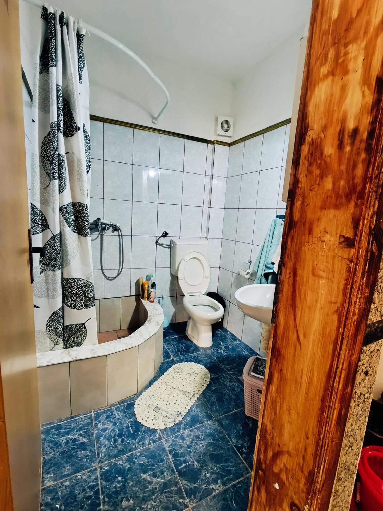 Hostel Backpackers Мостар Экстерьер фото